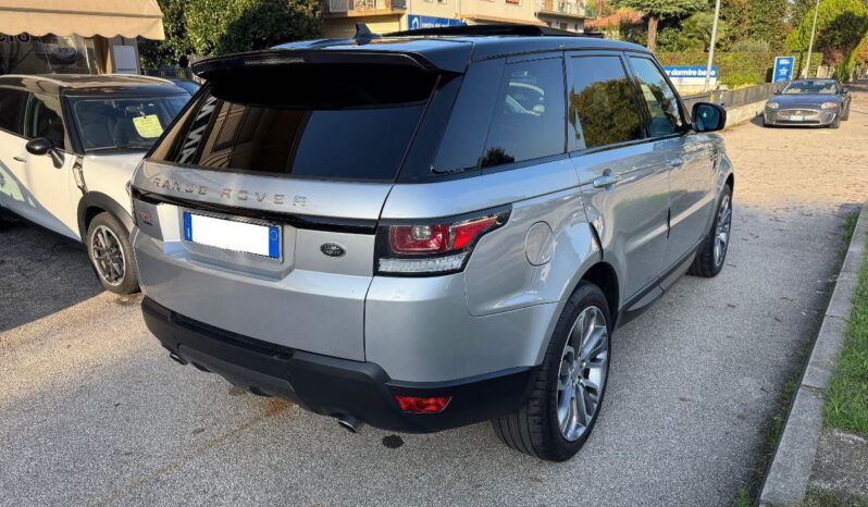 LAND ROVER – Range Rover Sport –  3.0 TDV6 HSE Dynamic