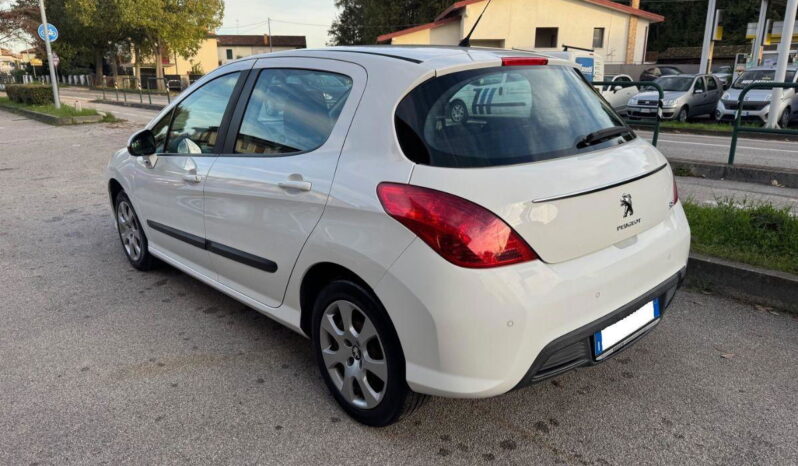 
								PEUGEOT – 308 – 16V VTi 98CV 5p. Access TAGLIANDI PEUGEOT pieno									