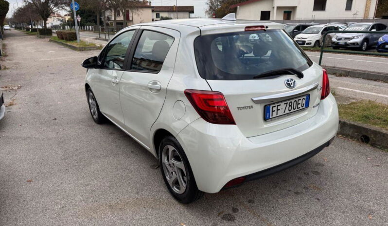 
								TOYOTA – Yaris –  1.5 Hybrid 5p. Active pieno									