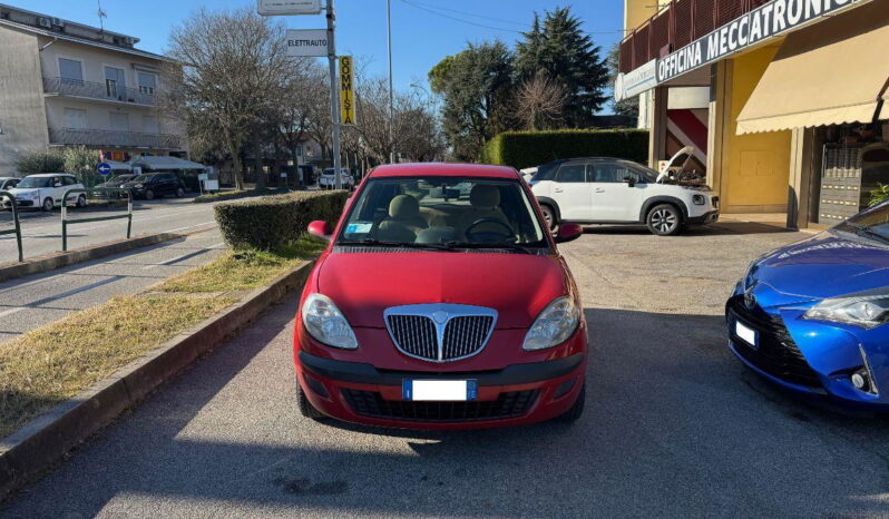 
								LANCIA – Ypsilon – 1.2 Argento NEOPATENTATI pieno									