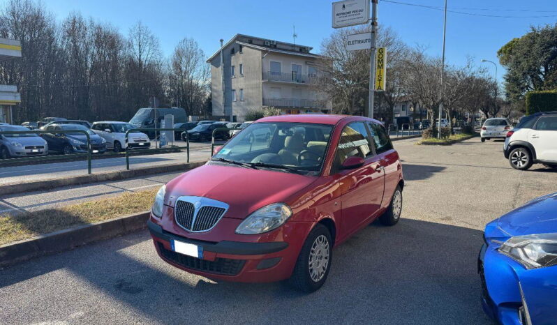 LANCIA – Ypsilon – 1.2 Argento NEOPATENTATI