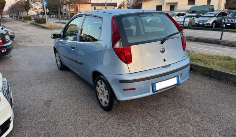 
								FIAT – Punto – 1.3 MJT 16V 3p. Active NEOPATENTATI pieno									