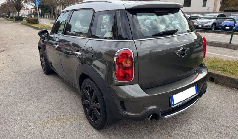 
								MINI – Countryman – Cooper S  ALL4 pieno									