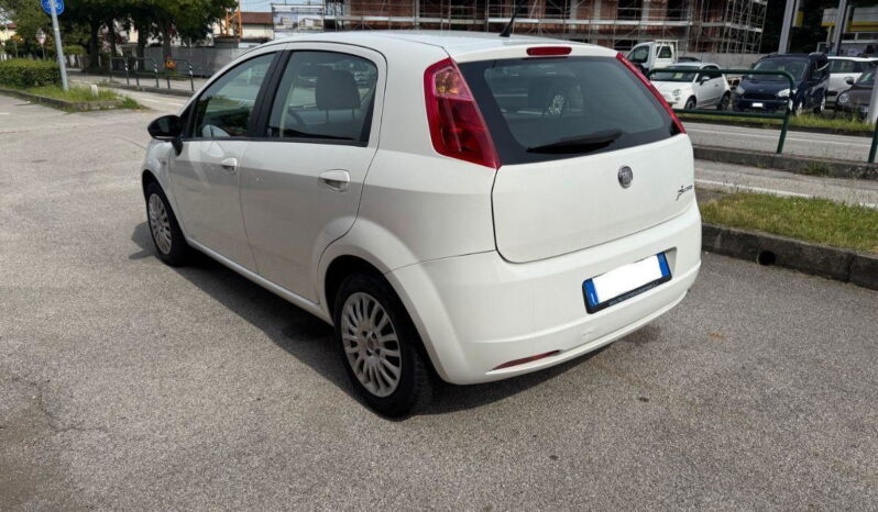 
								FIAT – Grande Punto – 1.4 5 porte Dynamic GPL NEOPATENTATI pieno									