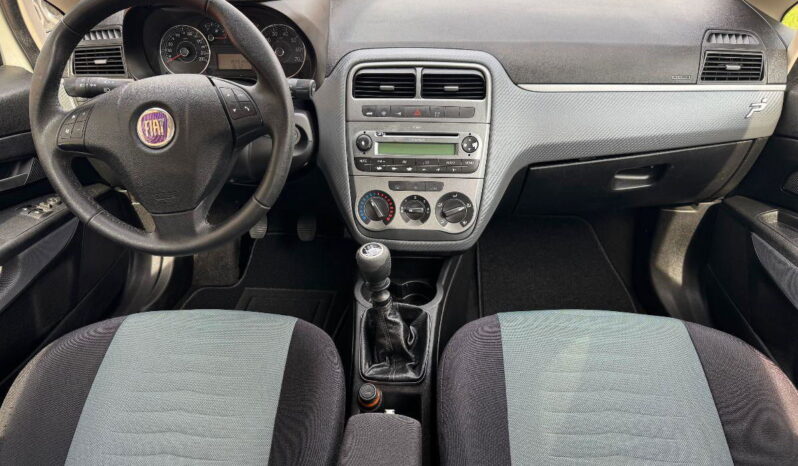 
								FIAT – Grande Punto – 1.4 5 porte Dynamic GPL NEOPATENTATI pieno									