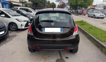 
									LANCIA – Ypsilon – 1.2 69 CV 5 porte GPL Ecochic Silver NEOPATENTATI pieno								