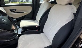 
									LANCIA – Ypsilon – 1.2 69 CV 5 porte GPL Ecochic Silver NEOPATENTATI pieno								