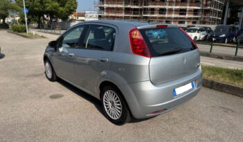 
									FIAT – Grande Punto – 1.2 5 porte Dynamic NEOPATENTATI pieno								