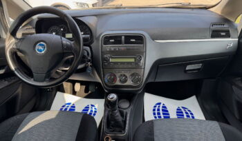 
									FIAT – Grande Punto – 1.2 5 porte Dynamic NEOPATENTATI pieno								