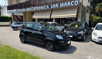 
									FIAT – Panda – 1.0 FireFly S&S Hybrid NEOPATENTATI pieno								