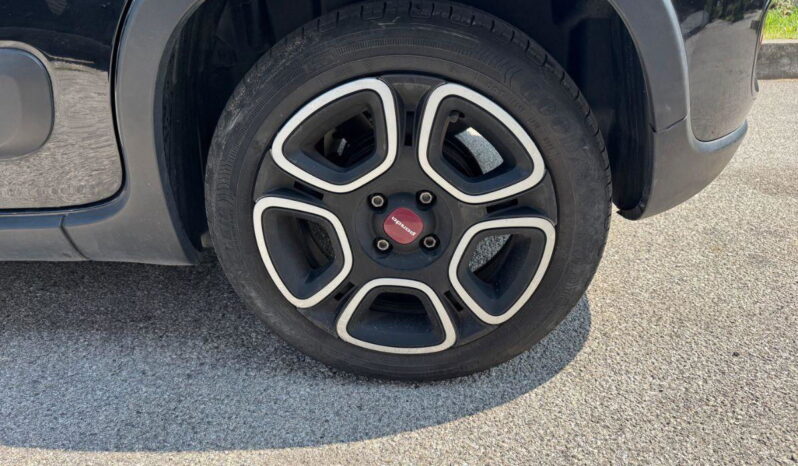
								FIAT – Panda – 1.0 FireFly S&S Hybrid NEOPATENTATI pieno									