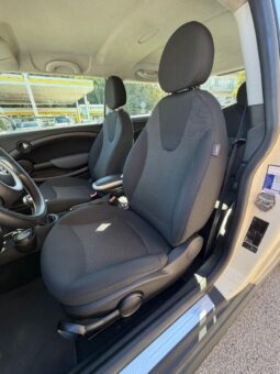 
										MINI – Mini – 1.4 16V One full									