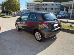 
										TOYOTA – Yaris – 1.0 3 porte Active NEOPATENTATI full									
