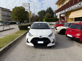 TOYOTA – Yaris – 1.5 Hybrid 5p. E-CVT Trend #TAG.TOYOTA