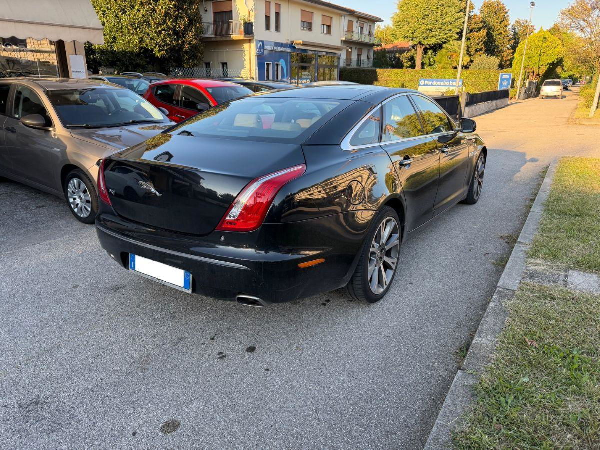 JAGUAR – XJ – 3.0D V6 Premium Luxury full