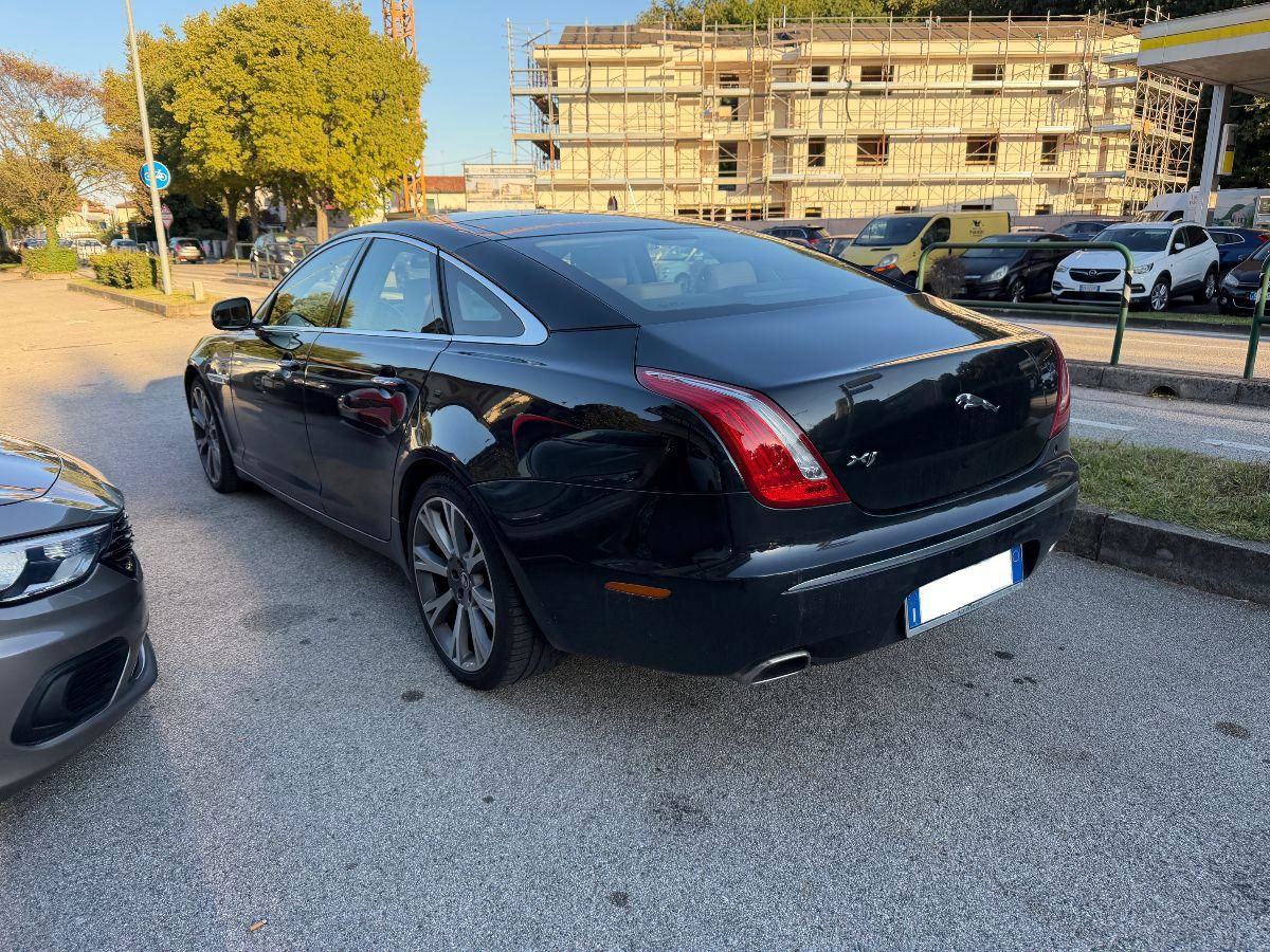 JAGUAR – XJ – 3.0D V6 Premium Luxury full