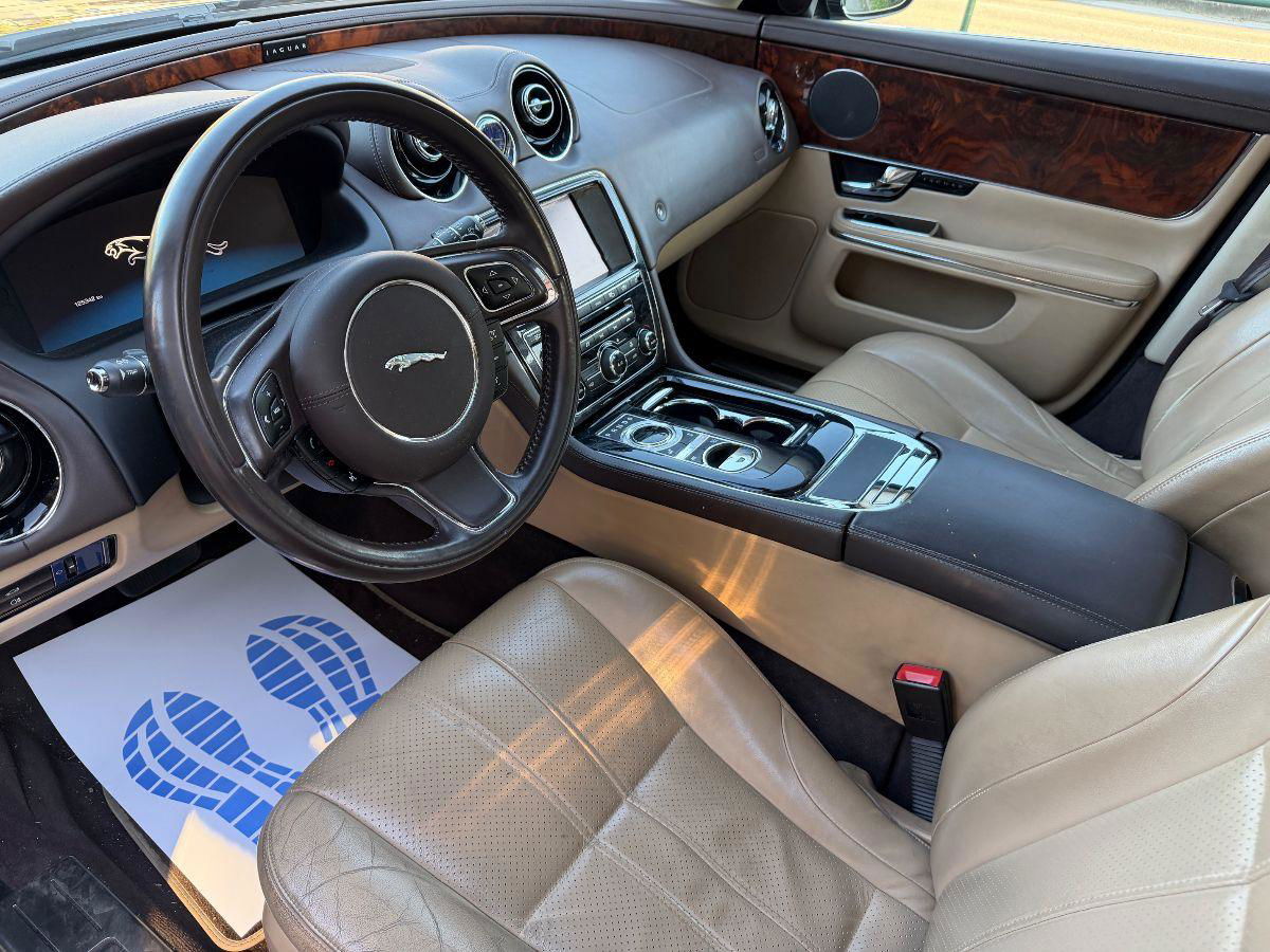 JAGUAR – XJ – 3.0D V6 Premium Luxury full