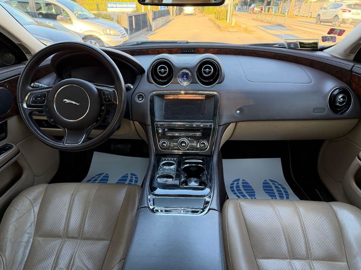 JAGUAR – XJ – 3.0D V6 Premium Luxury full