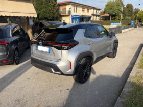 TOYOTA – Yaris Cross – 1.5 Hyb. 5p. E-CVT AWD-i Tr. PROMO