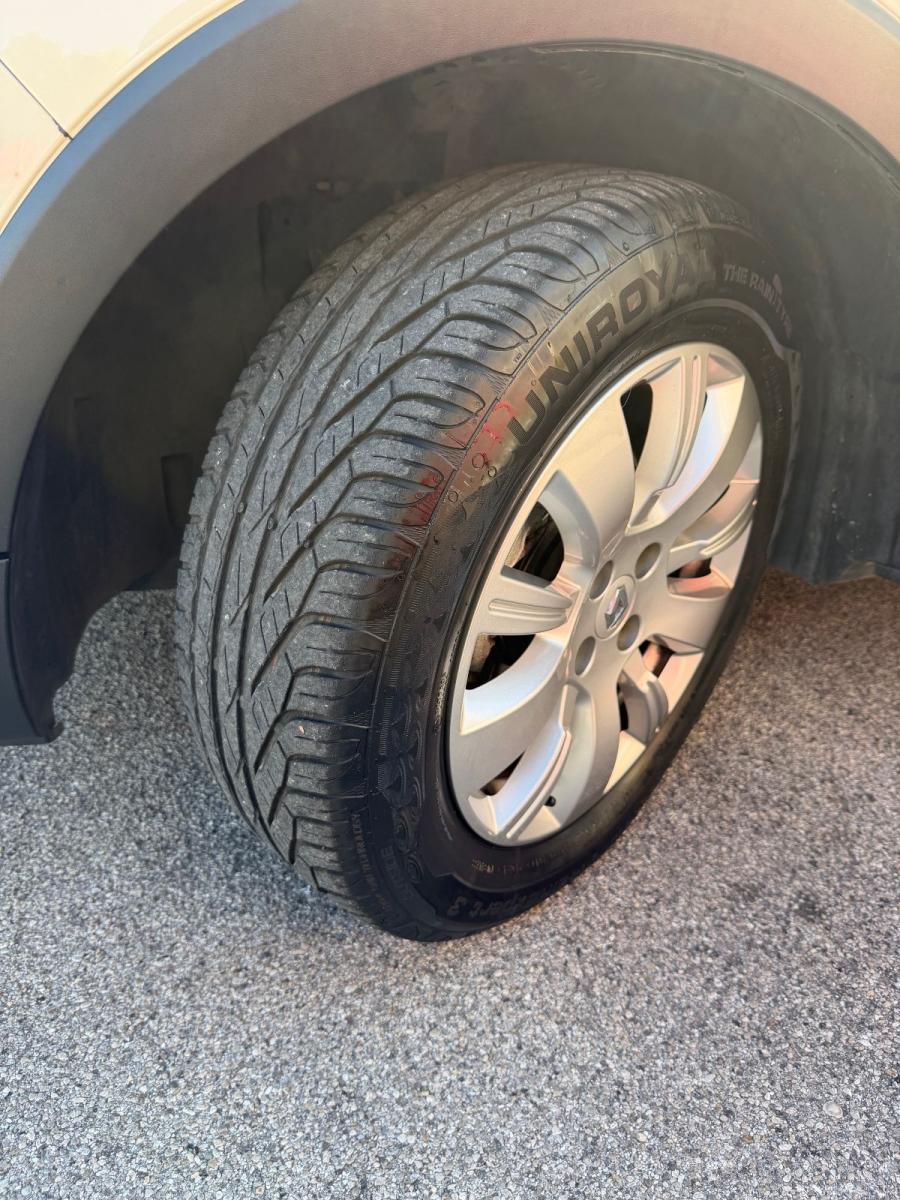 RENAULT – Captur –  1.5 dCi 8V 90 CV S&S Life full