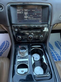 
										JAGUAR – XJ – 3.0D V6 Premium Luxury full									