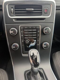 
										VOLVO – V60 – D2 Powershift full									