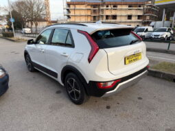 
										KIA – Niro – 1.6 GDi DCT HEV Business full									