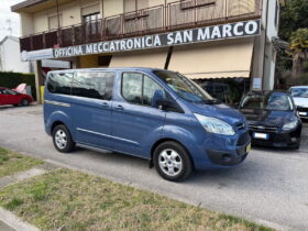 FORD – Tourneo Custom 300 2.2 TDCi 155CV PC TITANIUM DISABILI