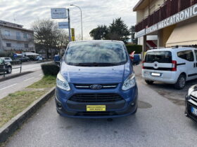 FORD – Tourneo Custom 300 2.2 TDCi 155CV PC TITANIUM DISABILI