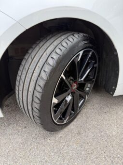 
										TOYOTA – Corolla – 2.0 Hybrid GR SPORT #UNICOPROPRIETARIO full									