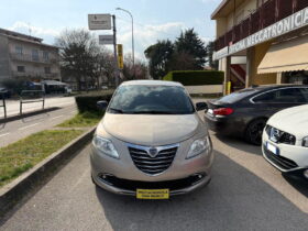 LANCIA – Ypsilon – 1.2 69 CV 5 porte Platinum
