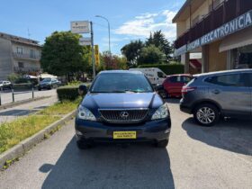 LEXUS – RX – 300