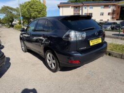 
										LEXUS – RX – 300 full									