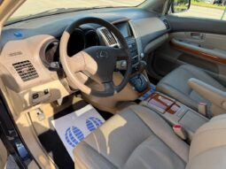 
										LEXUS – RX – 300 full									