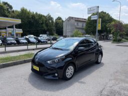 TOYOTA – Yaris – 1.5 Hybrid 5p. E-CVT Active