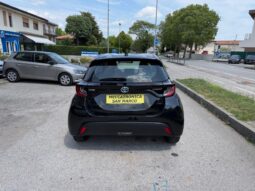 
										TOYOTA – Yaris – 1.5 Hybrid 5p. E-CVT Active full									