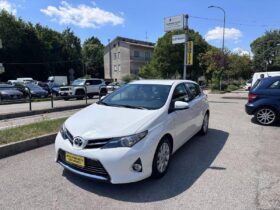 TOYOTA – Auris –  TS 1.4 D-4D Lounge #TAGLIANDICERTIFICATI