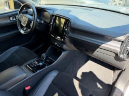 
										VOLVO – XC40 – D4 AWD Geartronic R-design #GANCIOTRAINO #TAG.VOLVO full									