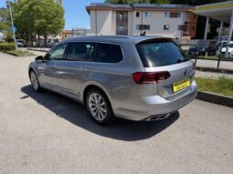 
										VOLKSWAGEN – Passat Variant – Passat Var. 1.6 TDI DSG Comfortline BMT full									