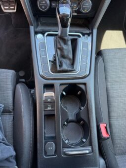 
										VOLKSWAGEN – Passat Variant – Passat Var. 1.6 TDI DSG Comfortline BMT full									